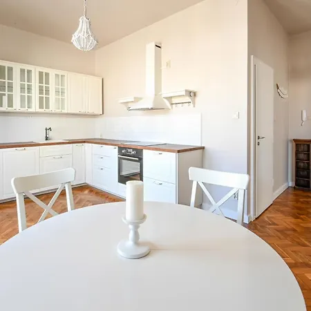 Spodek Cosy Apartment